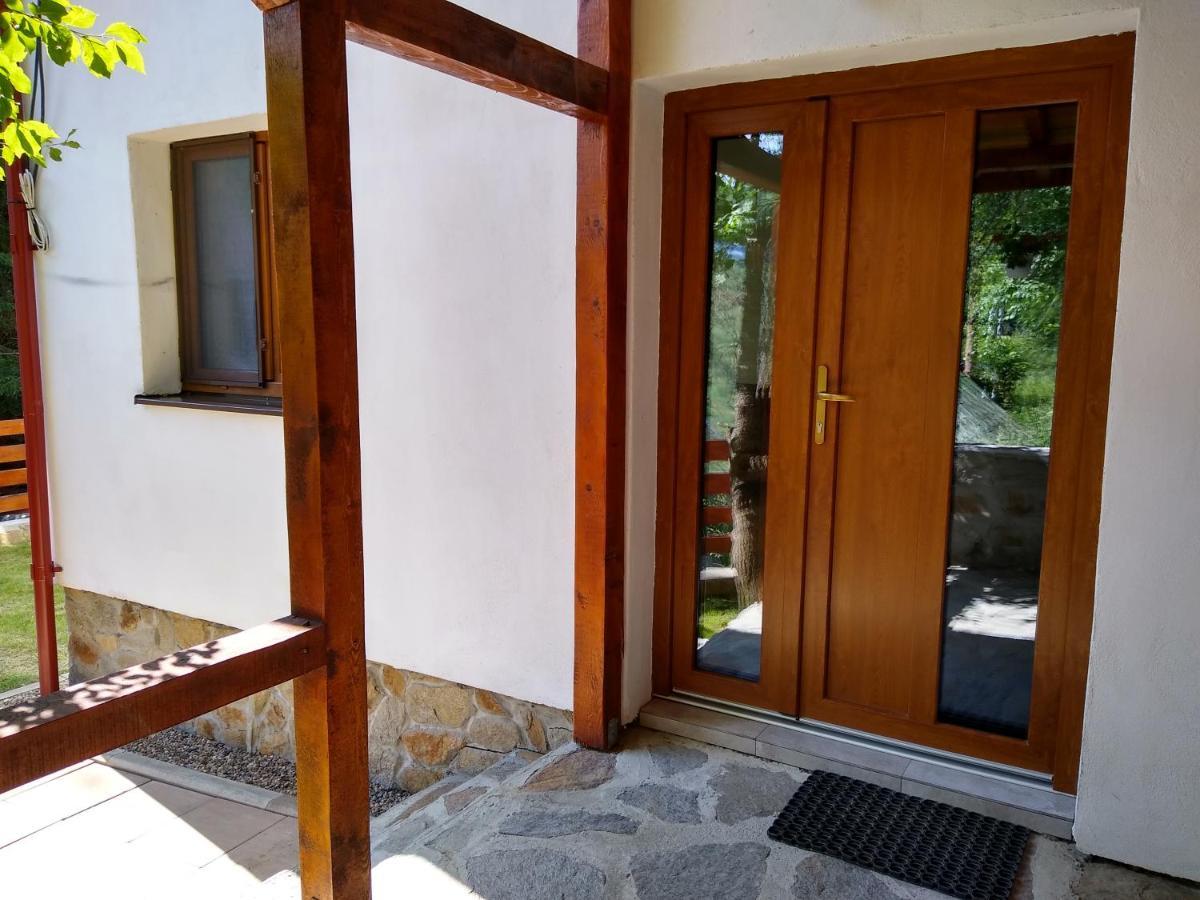 New And Comfortable Two Bedroom House Гэрына Экстерьер фото